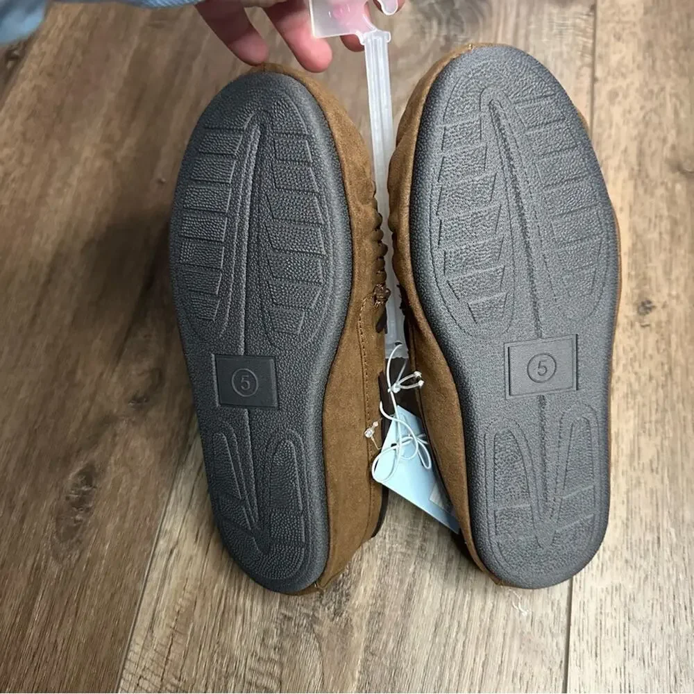 NWT!! Cat & Jack Boy's Faux Suede Brown Moccasin‎ Style Slippers, Lined, Size 5
